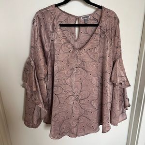 Colorful Blouse with arm accents